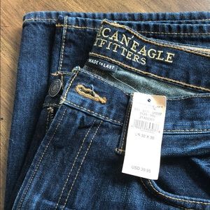 American Eagle 🦅 Never been worn jeans Size 32x30